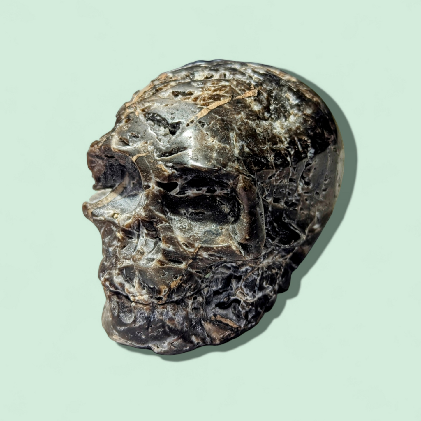 Spahlerite Skulls