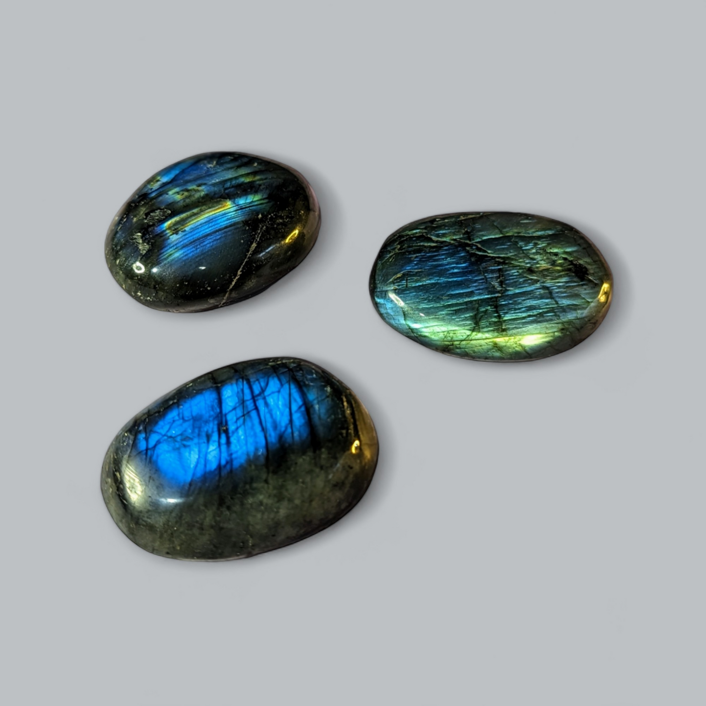 Labradorite Palmstones